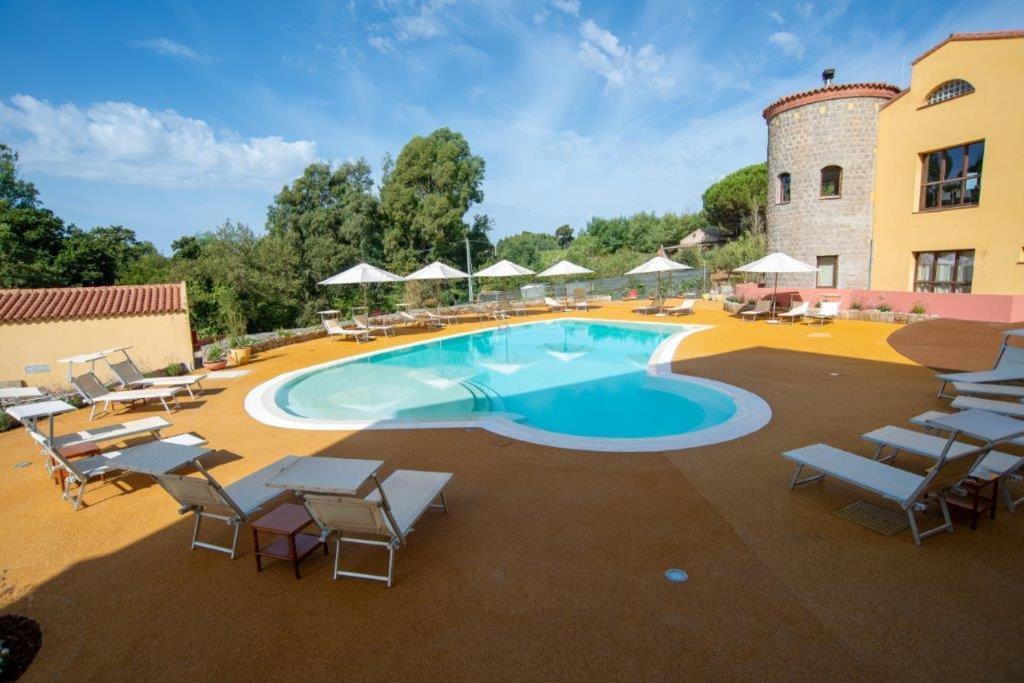 S'Ena Hotel Arbus Exterior photo
